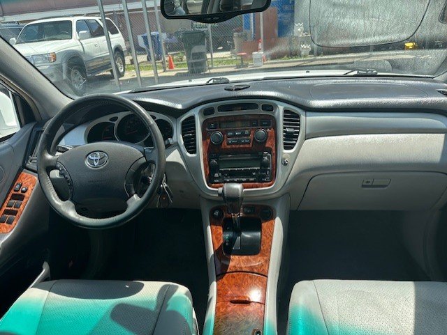 2006 Toyota Highlander Limited Hybrid photo 2