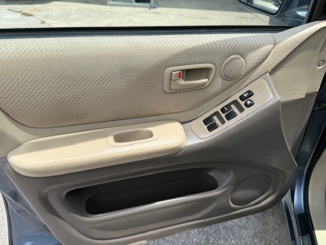 2006 Toyota Highlander Base photo 10