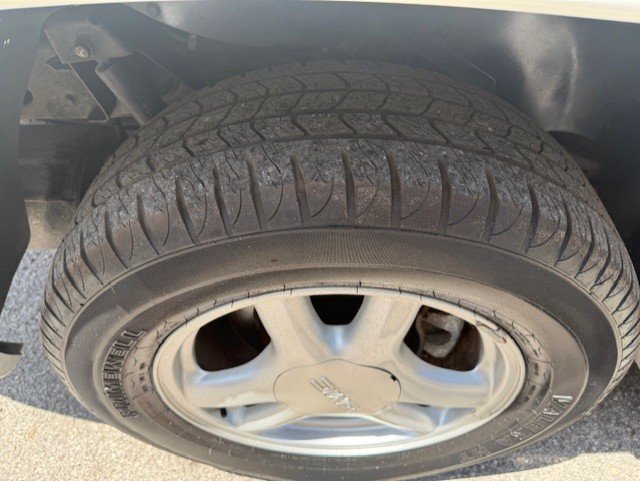 2006 Gmc Envoy XL SLE photo 8