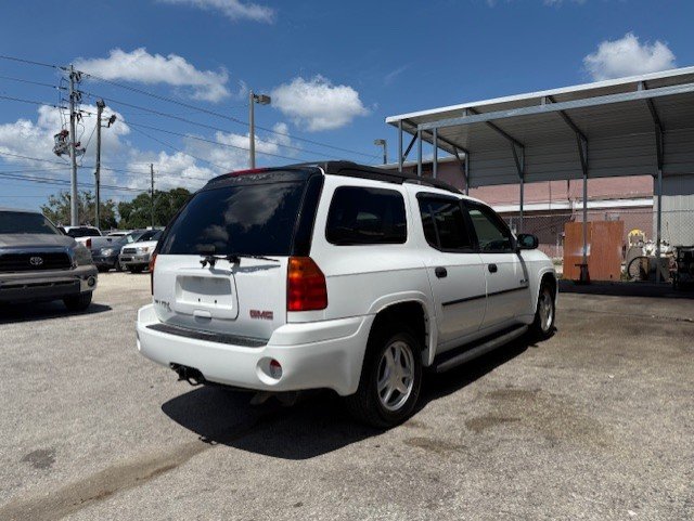 2006 Gmc Envoy XL SLE photo 5