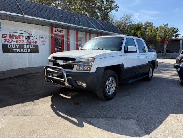 2003 Chevrolet Avalanche Base