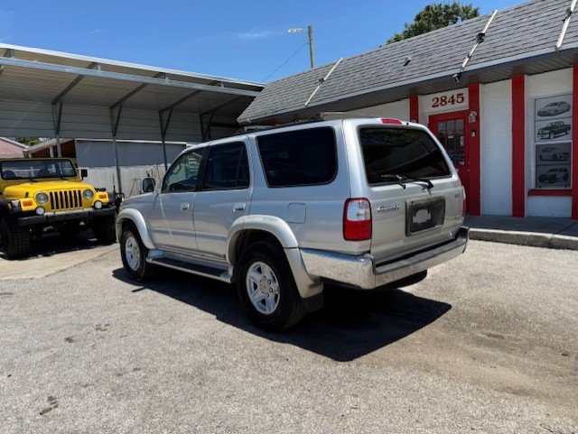 2001 Toyota 4Runner SR5 photo 7