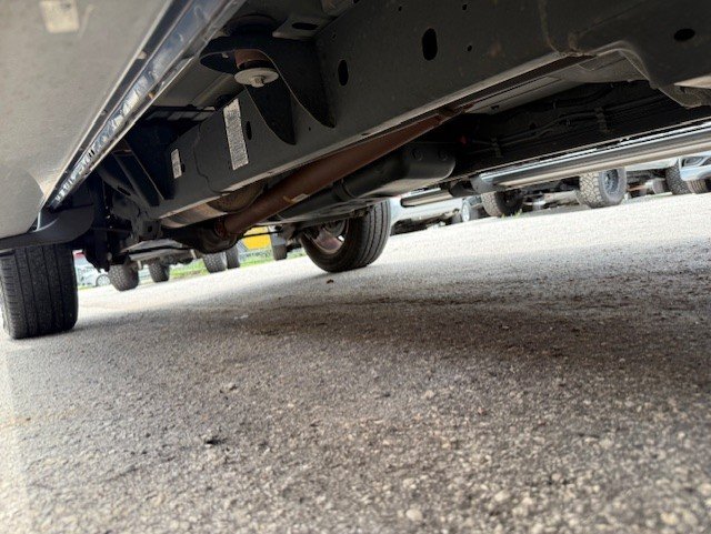 2013 Ram 1500 SLT photo 13