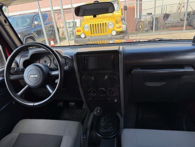 2008 Jeep Wrangler Unlimited X photo 2