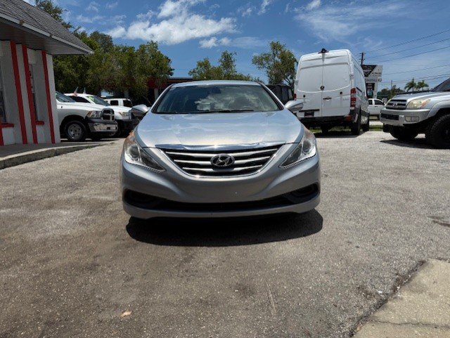 2014 Hyundai Sonata GLS photo 3