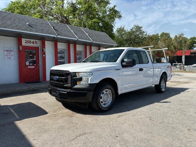 2017 Ford F-150 photo 3