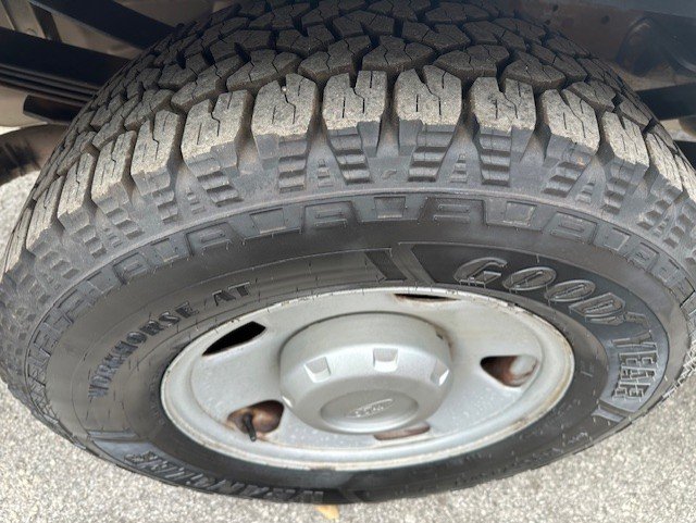 2006 Ford F-350 XL photo 7